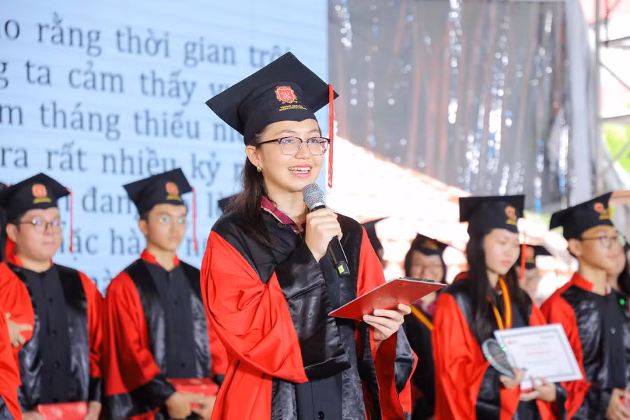 Hơn 50 học bổng, VAS chắp cánh cho những giấc mơ du học.