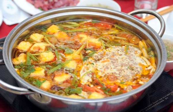 Lẩu riêu cua tuyệt ngon cho ngày trở rét Lẩu riêu cua tuyệt ngon cho ngày trở rét