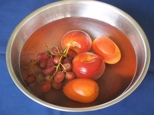 6 mẹo khử sạch thuốc trừ sâu, hóa chất trong rau củ quả