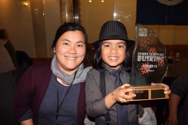 Jayden, thần đồng âm nhạc, gia đình Jayden, Viet Nam Idol Nhí 2016, cậu bé lai, nổi tiếng, tai tiếng, dạy con