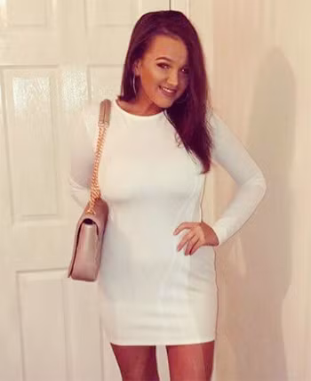 Aimee yêu phải một anh chàng trăng hoa.