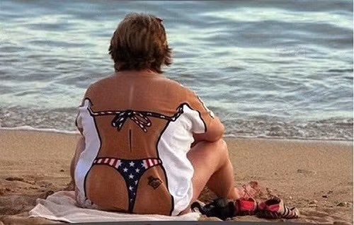 Áo tạo ảo giác dành cho quý bà thừa cân.