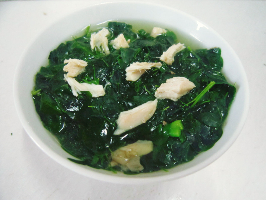 Công thức nấu canh thịt gà chùm ngây thơm ngon bổ dưỡng cho ngày hè Cong thuc nau canh thit ga chum ngay thom ngon bo duong cho ngay he