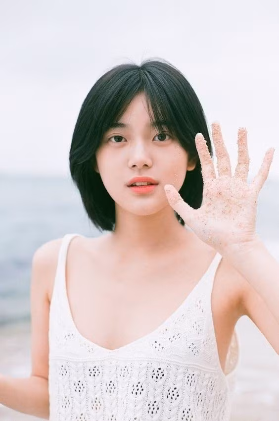 5 cách tẩy lông tại nhà chuẩn cho các nàng tha hồ khoe dáng với áo hai dây, bikini 