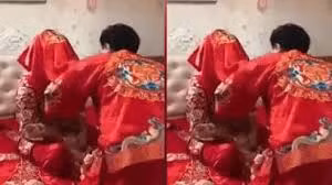 Những chú rể "hồn xiêu phách lạc" khi xem mặt cô dâu