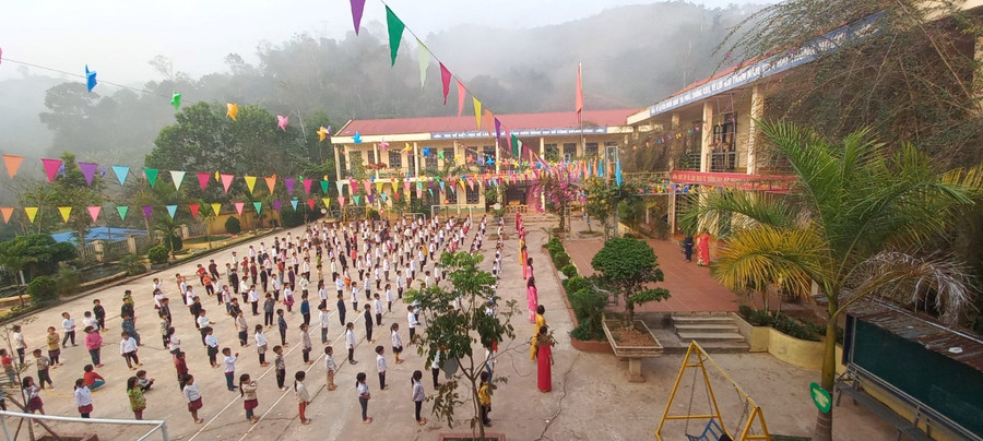 Hình ảnh mái trường PDTBT TH Nậm Kè số 2 hiện nay.