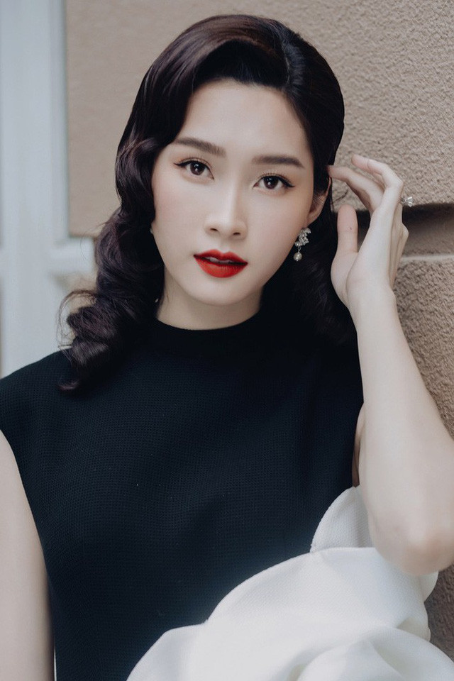 Ngắm bộ sưu tập tóc của HH Thu Thảo, bạn sẽ biết kiểu nào giúp trẻ hóa nhan sắc, kiểu nào không - Ảnh 2.