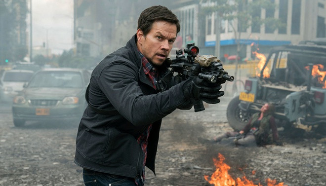 Infinite: Mark Wahlberg khiến công chúng phải băn khoăn vì anh từng thể hiện rất tốt trong một số phim như Instant Family hay Pain & Gain, nhưng đồng thời góp mặt trong không ít dự án dạng thảm họa như Transformers: The Last KnighthoặcMile 22. Tuy nhiên, năm 2020 của nam diễn viên có thể khởi sắc nhờ Infinite. Phim nói về Cognomina - một nhóm người liên tục luân chuyển qua nhiều cơ thể khác nhau mà vẫn giữ nguyên ký ức từ những bản thể trước. Là dự án của đạo diễn Antoine Fuqua, đây có thể trở thành một bom tấn hành động vừa giải trí, vừa sắc sảo và thách thức suy luận người xem. 10 y tuong dien anh ky la dang duoc trien khai hinh anh 4 Mile_22_Mark_Wahlberg.jpg