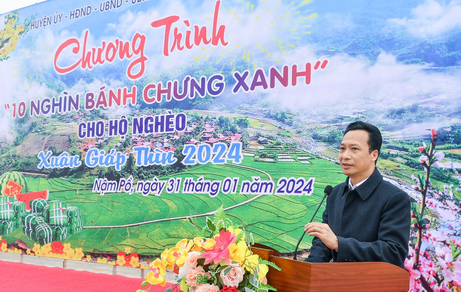 Ông Lê Khánh Hòa, Bí thư Huyện ủy Nậm Pồ phát biểu tại chương trình. Ông Lê Khánh Hòa, Bí thư Huyện ủy Nậm Pồ phát biểu tại chương trình.