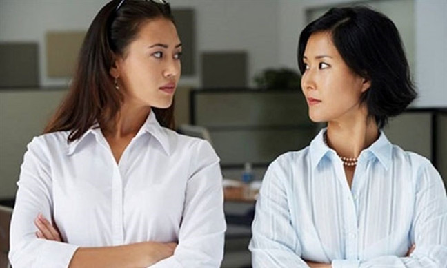 Mẹ giận con dâu, quyết chia đôi căn bếp Me gian con dau, quyet chia doi can bep