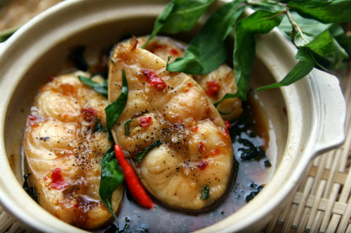 Thường xuyên ăn cá giúp cơ thể khỏe mạnh, ngăn ngừa bệnh tật. Thường xuyên ăn cá giúp cơ thể khỏe mnahj, ngăn ngừa bệnh tật.