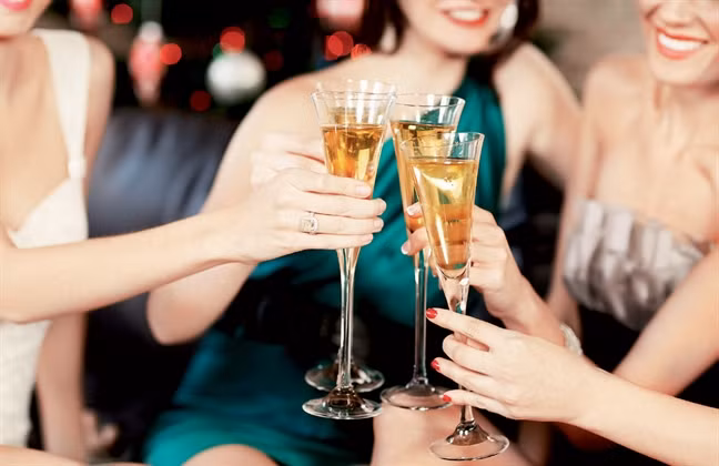 Khoc cuoi chuyen chi em di... nhau!