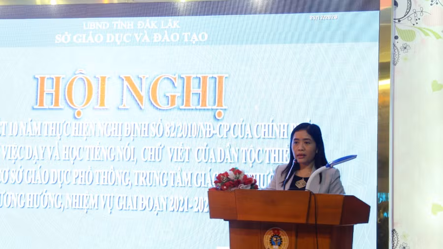 Bà Lê Thị Thanh Xuân, Phó Giám đốc Sở GD&amp;ĐT phát biểu chỉ đạo Hội nghị