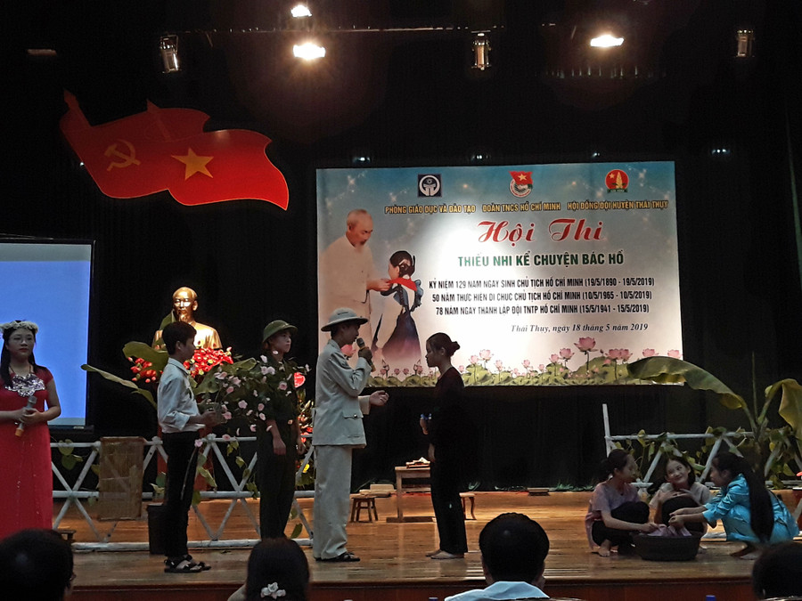 Tiết mục Bác Hồ với thiếu nhi nhận giải xuất sắc Tiết mục Bác Hồ với thiếu nhi nhận giải xuất sắc