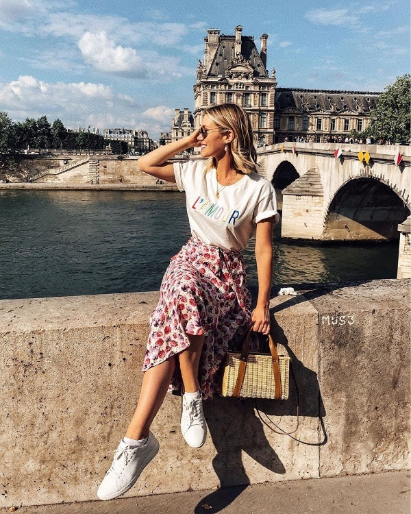 Loạt trang phục chấm bi xinh ngất ngây không thể thiếu trong tủ quần áo mùa hè ảnh 12 Instagram tuần qua: Trang phục chấm bi