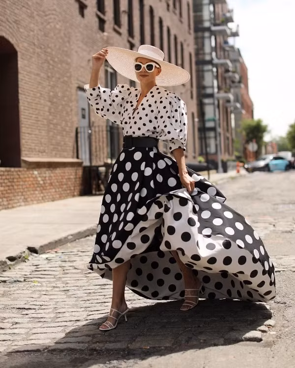 Instagram tuần qua: Trang phục chấm bi 