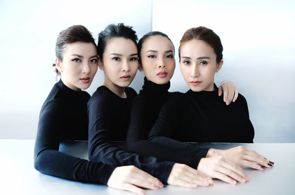 chi-em-yen-trang-tai-hop-may-trang-sau-10-nam-5