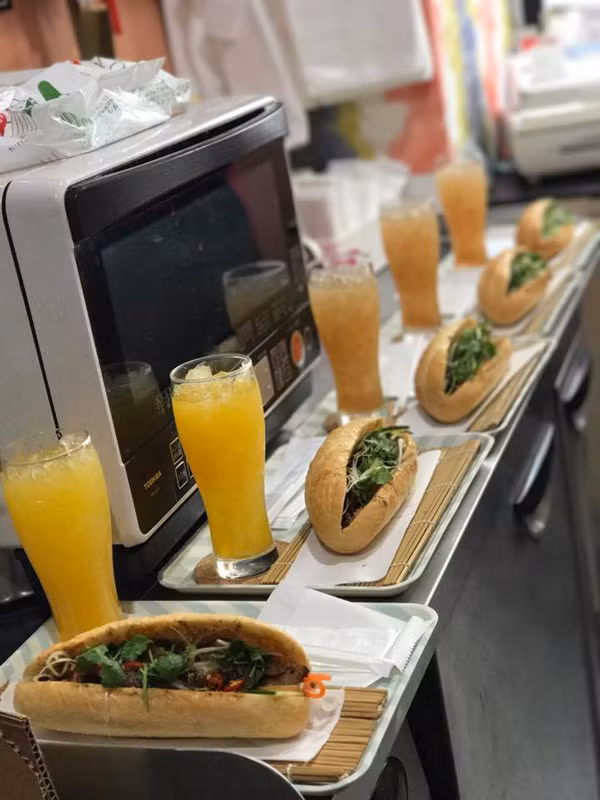 Hai chàng trai Quảng Nam đưa bánh mì Việt đến đất Nhật: Khởi nghiệp sau một lần… đi chợ ảnh 4 Hai chàng trai Quảng Nam đưa bánh mì Việt đến đất Nhật: Khởi nghiệp sau một lần… đi chợ ảnh 4