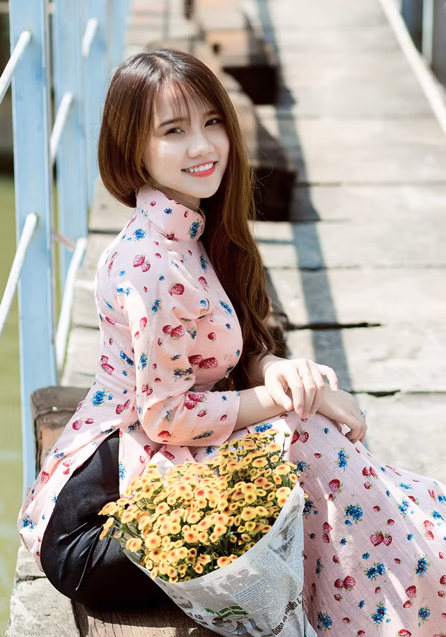  Trên trang Facebook cá nhân, Minh Hoàng có lượt followers khá cao (80 ngàn lượt theo dõi). 