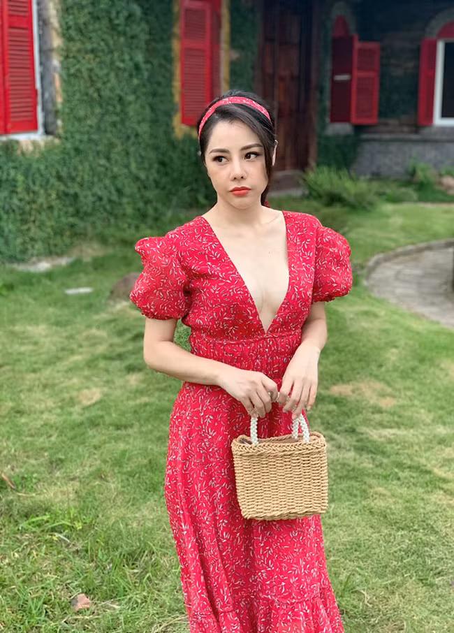 3 bà mẹ đơn thân xinh đẹp ở VTV: Người kinh doanh dùng hàng hiệu như ngôi sao, kẻ tự tay tậu nhà hàng tỉ đồng - Ảnh 14.