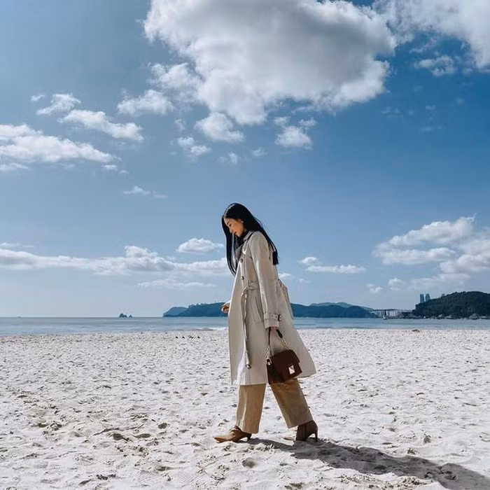 Phối trang phục đơn giản nhưng sang chảnh, Jun Vũ được khen hết nấc ảnh 9