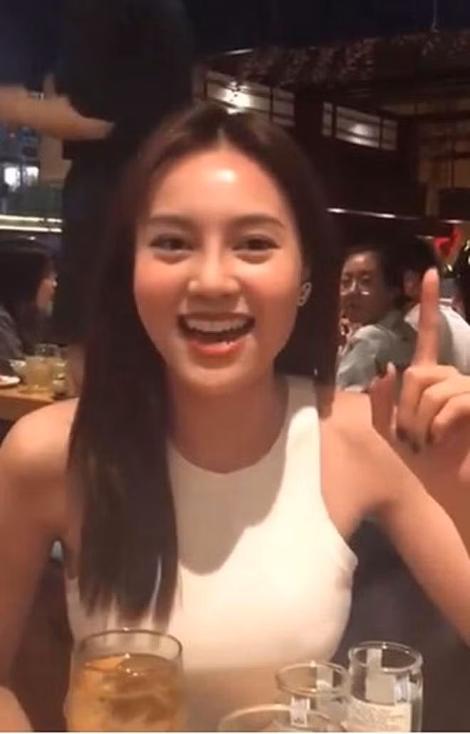 Không photoshop, nhan sắc thật của Tăng Thanh Hà, Ngọc Trinh... ra sao? ảnh 5