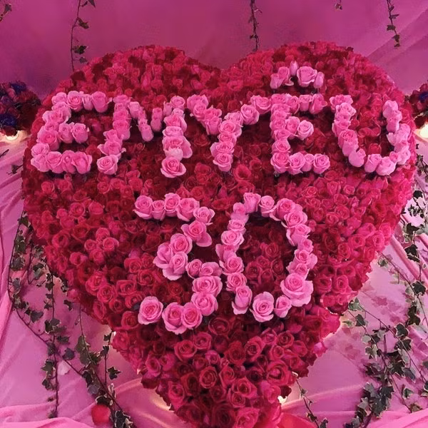 Ngã ngửa vì cách xưng hô của bạn trai Ngọc Trinh với bố mẹ vợ tương lai