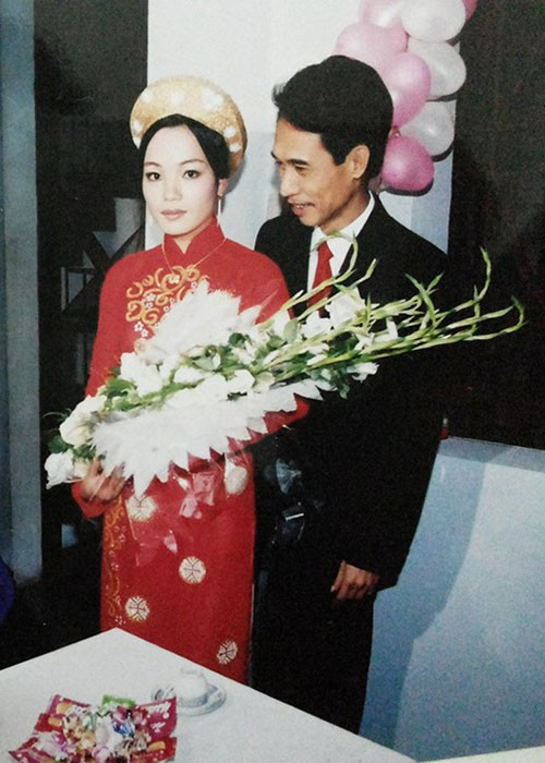 Người vợ xinh đẹp kém 25 tuổi của nghệ sĩ Phú Đôn là ai? - ảnh 3