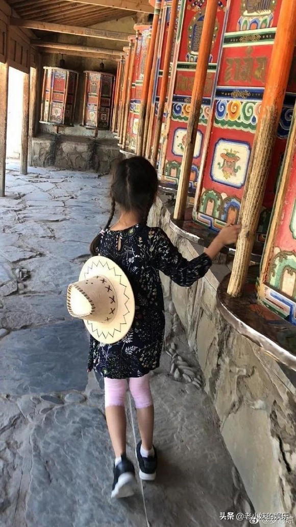 Phận đời thăng trầm của nàng Đát Kỷ ma mị nhất: Đóa hoa không nở hết cỡ của Cbiz, bất ngờ đổi vận thành bà trùm xinh đẹp được chồng bao bọc mỗi ngày 3 La Hải Quỳnh,sao Hoa ngữ,bà trùm Cbiz,La Hải Quỳnh lấy đại gia,Đát Kỷ