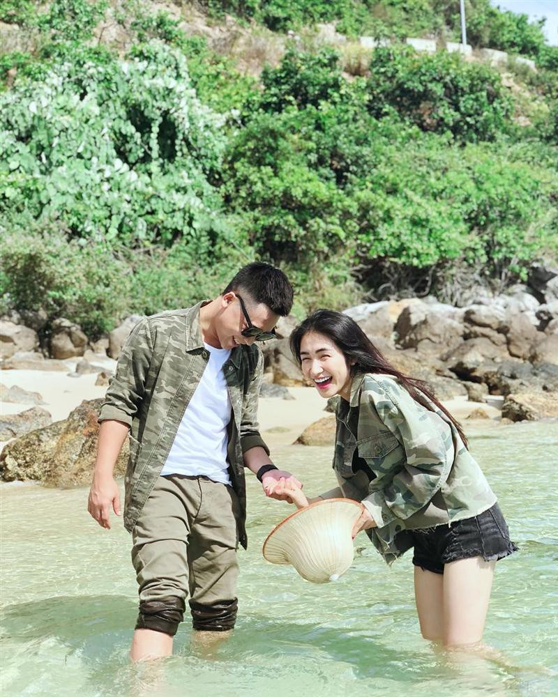 Lộ thêm bằng chứng Hòa Minzy sinh con cho bạn trai thiếu gia ảnh 5 Từ món quà người tình thiếu gia tặng cách đây 1 tháng, thêm bằng chứng Hòa Minzy sinh con là sự thật-5