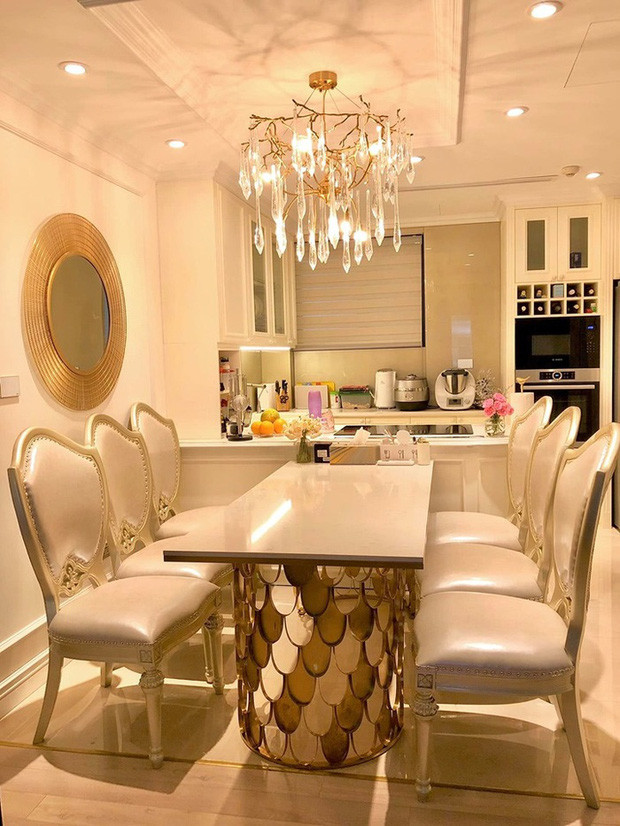 3 bà mẹ đơn thân xinh đẹp ở VTV: Người kinh doanh dùng hàng hiệu như ngôi sao,người tự tay tậu nhà tiền tỷ ảnh 31 3 bà mẹ đơn thân xinh đẹp ở VTV: Người kinh doanh dùng hàng hiệu như ngôi sao,người tự tay tậu nhà tiền tỷ ảnh 31