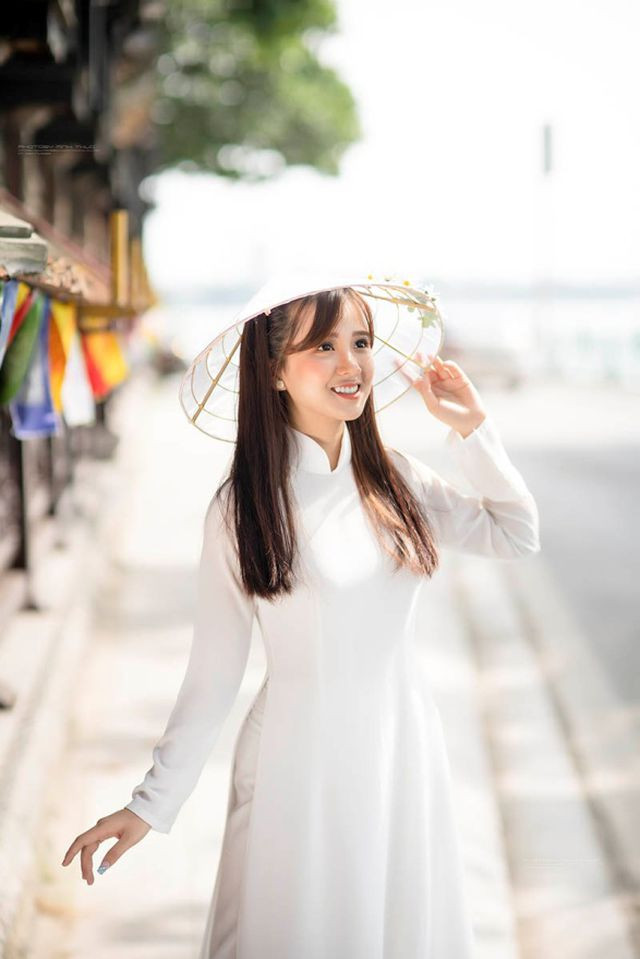 Thiếu nữ Phú Thọ đẹp như sương mai trong trang phục áo dài ảnh 4 Anh76.