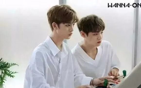 tóc dấu phẩy, sao hàn để tóc dấu phẩy, Comma hair