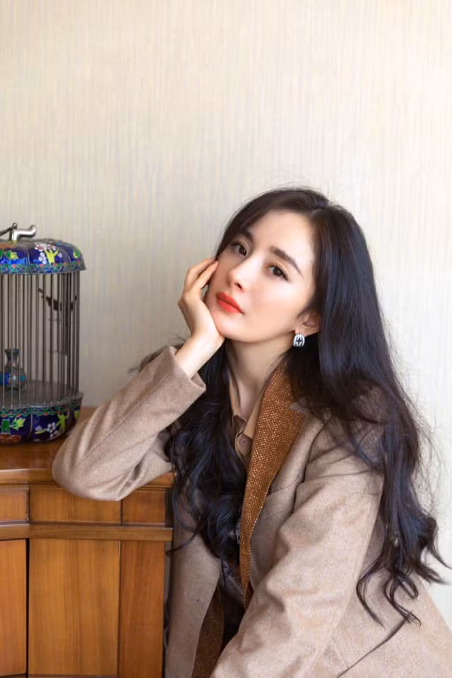 Ảnh 14 năm trước của Dương Mịch gây sốt vì xinh đẹp hơn cả bây giờ-5