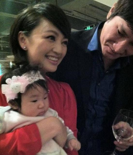 Phận đời thăng trầm của nàng Đát Kỷ ma mị nhất: Đóa hoa không nở hết cỡ của Cbiz, bất ngờ đổi vận thành bà trùm xinh đẹp được chồng bao bọc mỗi ngày 4 La Hải Quỳnh,sao Hoa ngữ,bà trùm Cbiz,La Hải Quỳnh lấy đại gia,Đát Kỷ