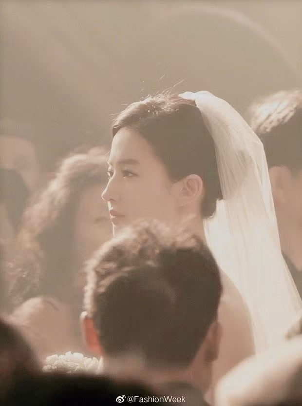 Keyword đầu tiên có dấu