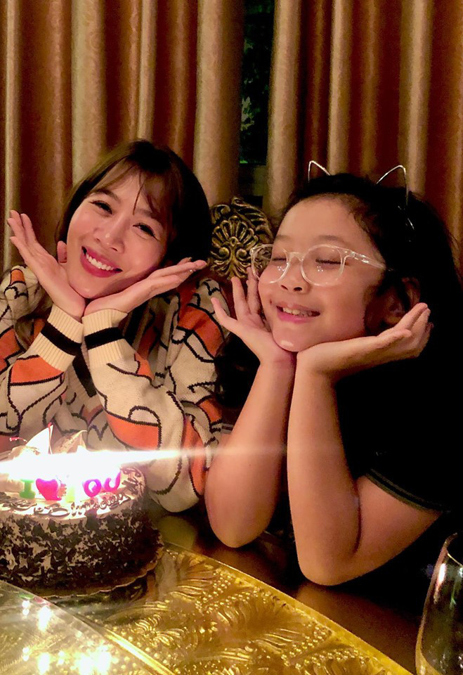 3 bà mẹ đơn thân xinh đẹp ở VTV: Người kinh doanh dùng hàng hiệu như ngôi sao,người tự tay tậu nhà tiền tỷ ảnh 20 3 bà mẹ đơn thân xinh đẹp ở VTV: Người kinh doanh dùng hàng hiệu như ngôi sao,người tự tay tậu nhà tiền tỷ ảnh 20