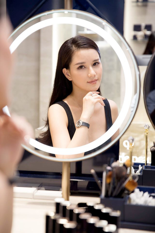 3 bà mẹ đơn thân xinh đẹp ở VTV: Người kinh doanh dùng hàng hiệu như ngôi sao,người tự tay tậu nhà tiền tỷ ảnh 12 3 bà mẹ đơn thân xinh đẹp ở VTV: Người kinh doanh dùng hàng hiệu như ngôi sao,người tự tay tậu nhà tiền tỷ ảnh 12