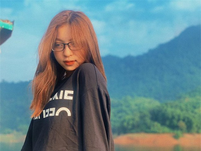 Nhật Lê chính thức xác nhận đã chia tay Quang Hải chỉ bằng một động thái này - Ảnh 2. Nhật Lê chính thức xác nhận đã chia tay Quang Hải chỉ bằng một động thái này - Ảnh 2.