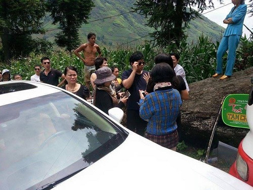 Biết được độ giàu có của ca sĩ Quang Lê chắc bạn sẽ phải 