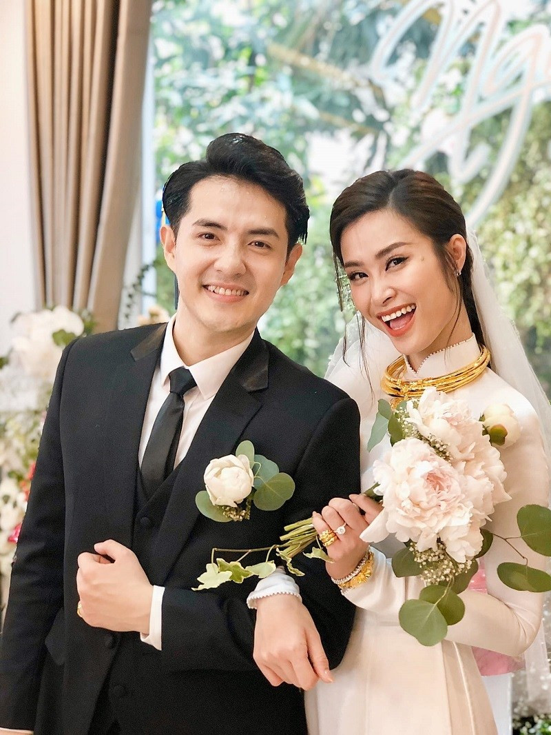 Đông Nhi cảm ơn vì đã tìm được Ông Cao Thắng ảnh 6 Keyword đầu tiên có dấu