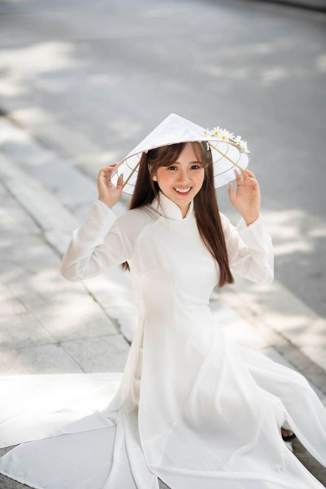 Thiếu nữ Phú Thọ đẹp như sương mai trong trang phục áo dài ảnh 3 Anh75.