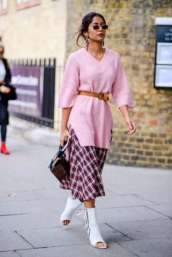 Các cách diện trang phục len cho nàng dáng mảnh ảnh 9