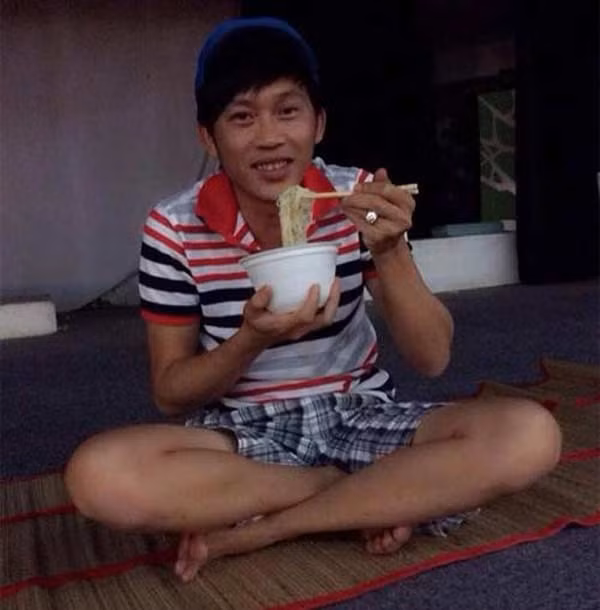 “Cái giá phải trả” của Quyền Linh, Trấn Thành, Hoài Linh vì kiếm cát-xê tiền tỷ ảnh 21 cái giá phải trả của Quyền Linh, Trấn Thành, Hoài Linh vì kiếm cát-xê tiền tỷ