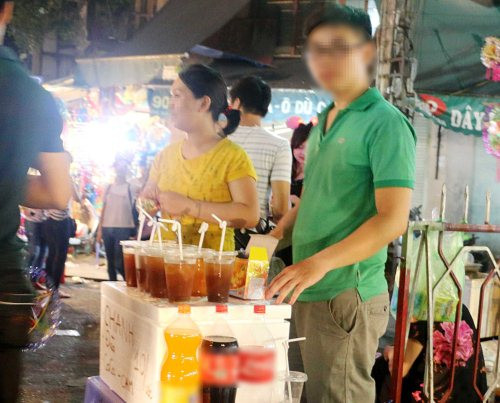 Đủ các loại nước chế biến sẵn không rõ nguồn gốc Đủ các loại nước chế biến sẵn không rõ nguồn gốc