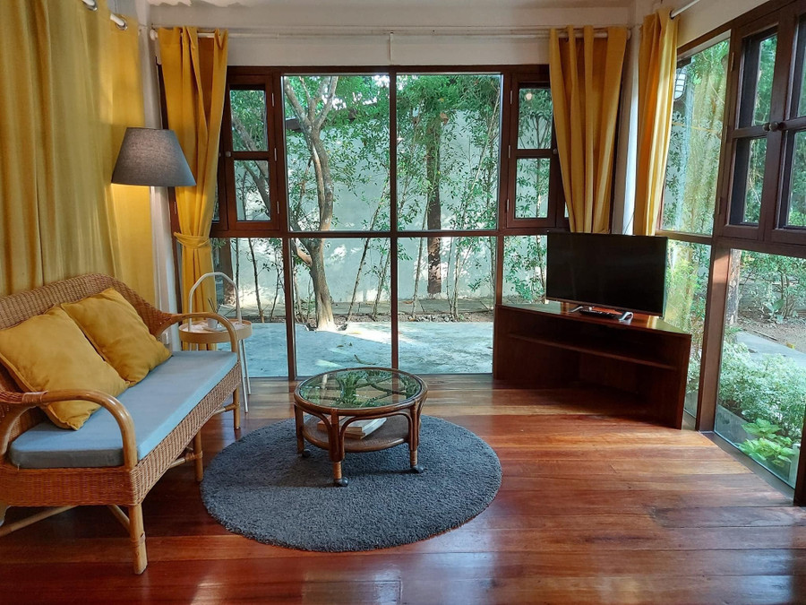 Nhà phải bảo đảm yếu tố thông thoáng. Nhà phải bảo đảm yếu tố thông thoáng.