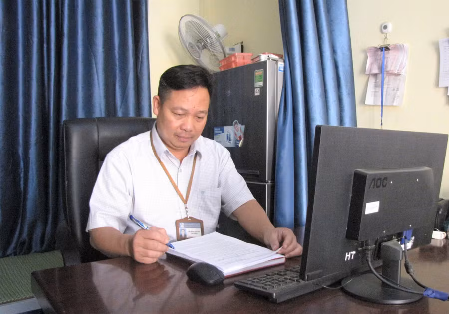 Chân dung thầy Lê Đình Chuyền.