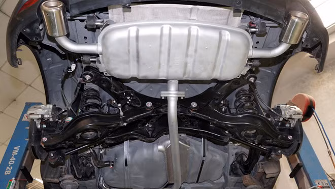 Những chi tiết cần kiểm tra trên ôtô trong mùa mưa