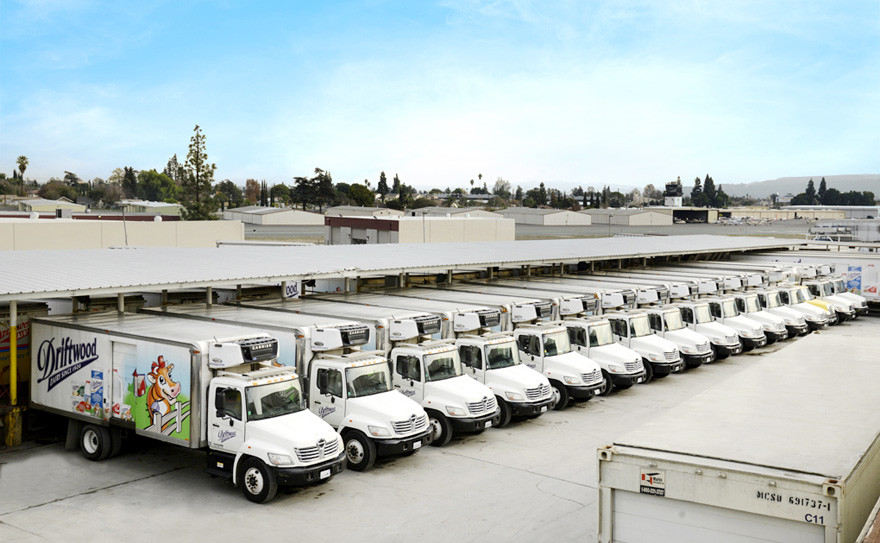 Thứ trưởng Bộ Nông nghiệp Mỹ ấn tượng với siêu nhà máy sữa của Vinamilk ảnh 7