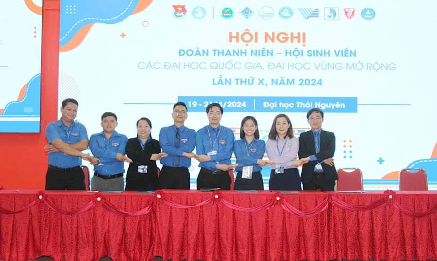 Các Đại học Quốc gia, Đại học vùng thông qua tuyên bố chung. Các Đại học Quốc gia, Đại học vùng thông qua tuyên bố chung.